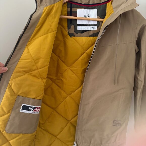 Herschel Supply Co. Boarder Jacket Tan with Yellow Quilted Interior 40/60 - Picture 2 of 6